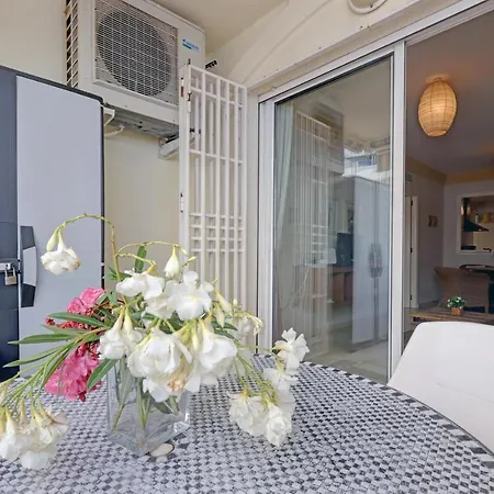 Apartamento First Line